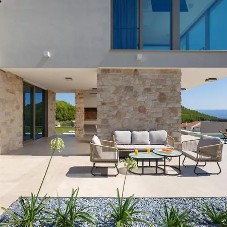 Exclusive St. Christopher *