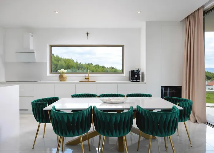 Exclusive St. Christopher *