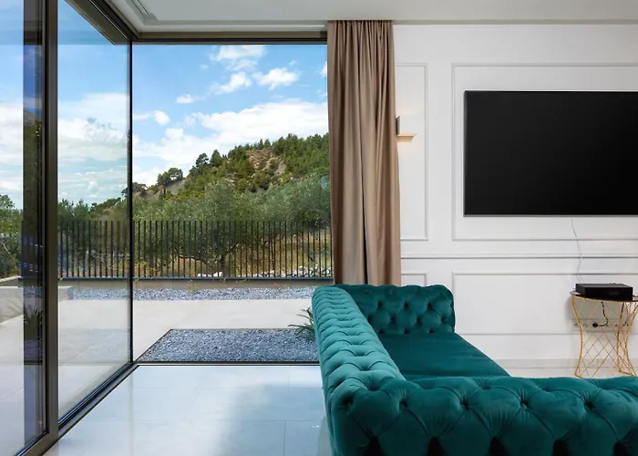 Exclusive St. Christopher *