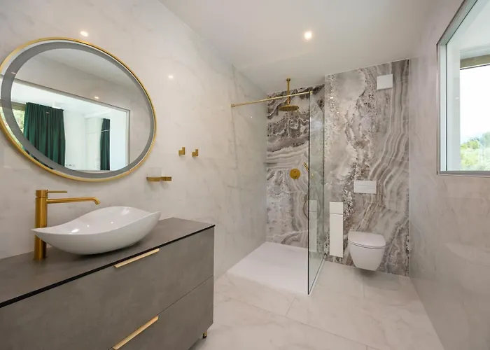 Exclusive St. Christopher *