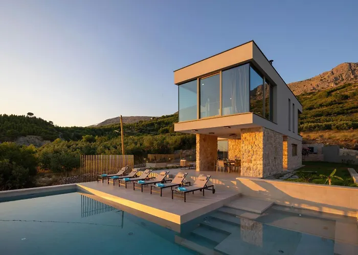 Exclusive St. Christopher *